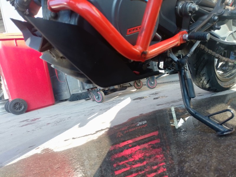 Recambio de cubrecarter para ktm duke 125 duke referencia OEM IAM   