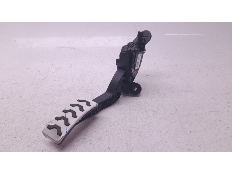 Recambio de potenciometro pedal para hyundai bayon 1.2 mpi 79 cv maxx (2024) referencia OEM IAM 327001RXXX 327001R500 