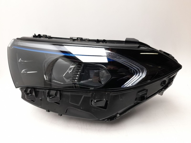 Recambio de faro izquierdo para mercedes-benz eqb (x243) eqb 250+ (243.602) referencia OEM IAM A2439062701  