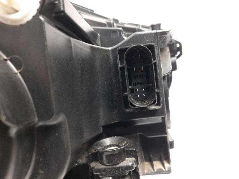 Recambio de faro izquierdo para mercedes-benz eqb (x243) eqb 250+ (243.602) referencia OEM IAM A2439062701  