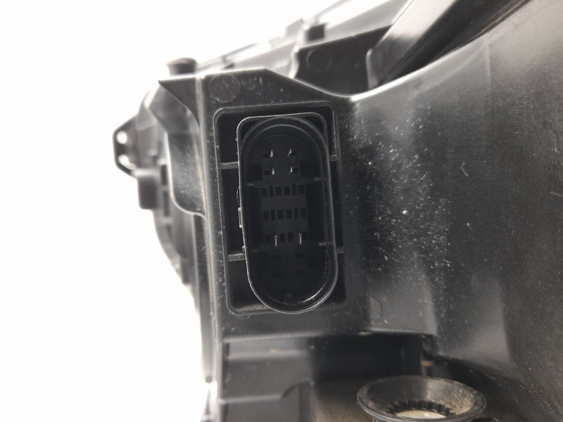 Recambio de faro derecho para mercedes-benz eqb (x243) eqb 250+ (243.602) referencia OEM IAM A2439062801  