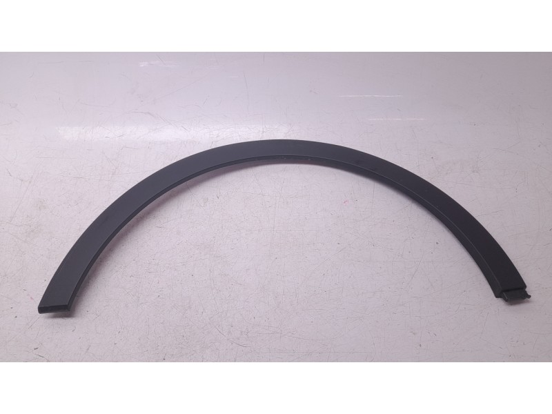Recambio de aletin trasero derecho para hyundai bayon 1.2 mpi 79 cv maxx (2024) referencia OEM IAM 87742Q0400  