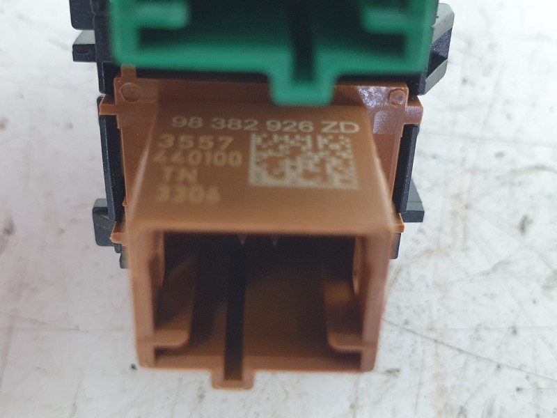 Recambio de warning para citroën ami (9a_) electric (9az2ca) referencia OEM IAM 98382752ZD  