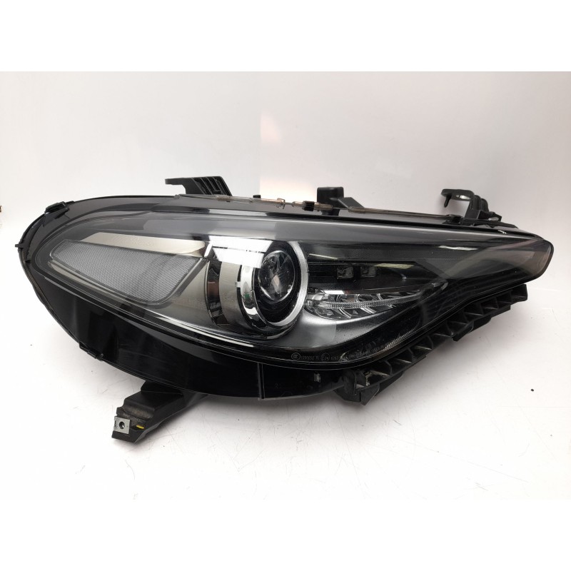 Recambio de faro derecho para alfa romeo giulia (952_) 2.2 d (952aem250, 952aea250) referencia OEM IAM 50547571  