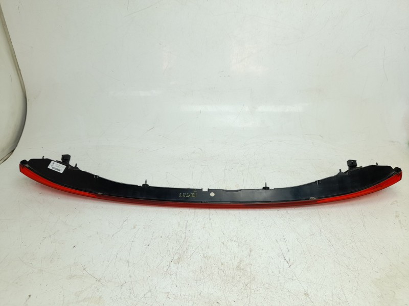 Recambio de piloto trasero central para seat leon (kl1, klg) 1.0 tsi referencia OEM IAM 5FA945093B  
