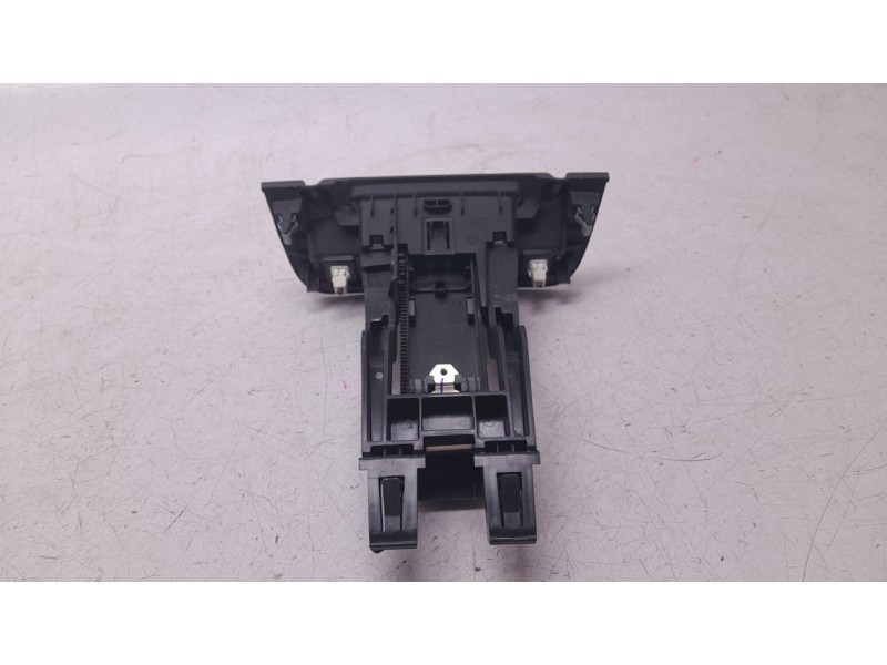 Recambio de moldura para ford transit courier b460 furgoneta/monovolumen 1.5 tdci referencia OEM IAM ET76R04444AEW  