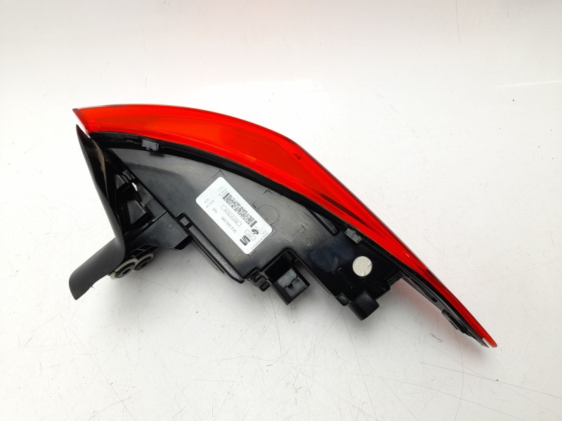 Recambio de piloto trasero izquierdo para seat leon (kl1, klg) 1.0 tsi referencia OEM IAM 5FA945095  103F21391771/16852141/90210