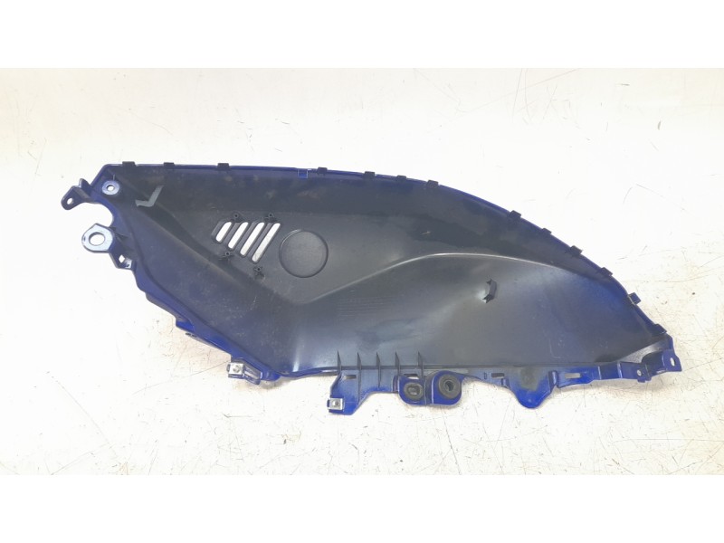 Recambio de moldura para yamaha yzf-r 7 yzf-r 7 referencia OEM IAM BEB2413900  