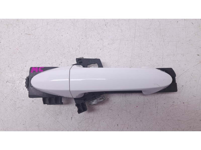Recambio de maneta exterior delantera derecha para ford transit courier b460 furgoneta/monovolumen 1.5 tdci referencia OEM IAM E