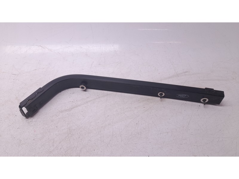 Recambio de soporte / guia puerta corredera para ford transit courier b460 furgoneta/monovolumen 1.5 tdci referencia OEM IAM ET7