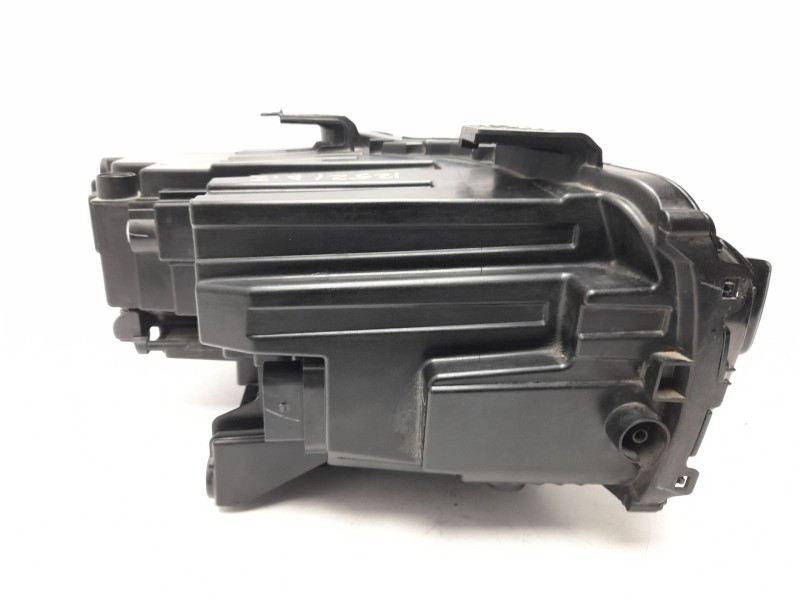 Recambio de faro izquierdo para lynk & co 01 phev referencia OEM IAM 8893470942  
