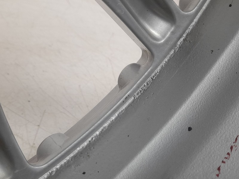 Recambio de llanta para porsche 911 descapotable (996) 3.4 carrera 4 referencia OEM IAM 99636213455  
