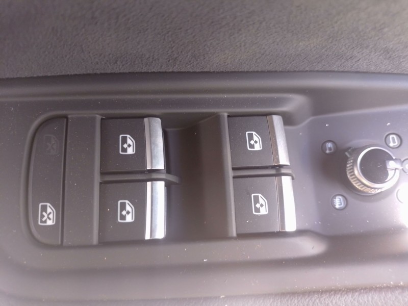 Recambio de mando elevalunas delantero izquierdo para audi a5 sportback (f5a, f5f) 40 tfsi mild hybrid referencia OEM IAM   