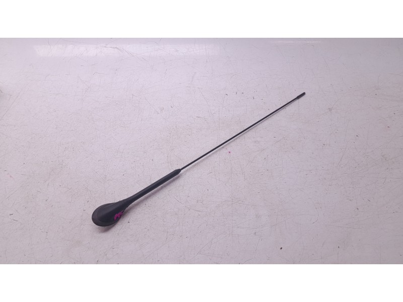 Recambio de antena para ford transit courier b460 furgoneta/monovolumen 1.5 tdci referencia OEM IAM AV1T1828AA  