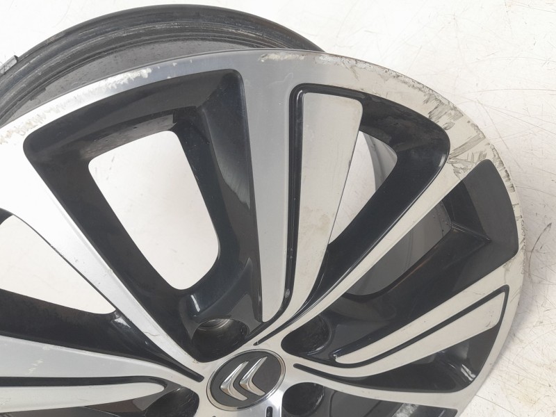 Recambio de llanta para citroën c4 grand picasso ii (da_, de_) 1.2 thp 130 referencia OEM IAM 96770903XY  
