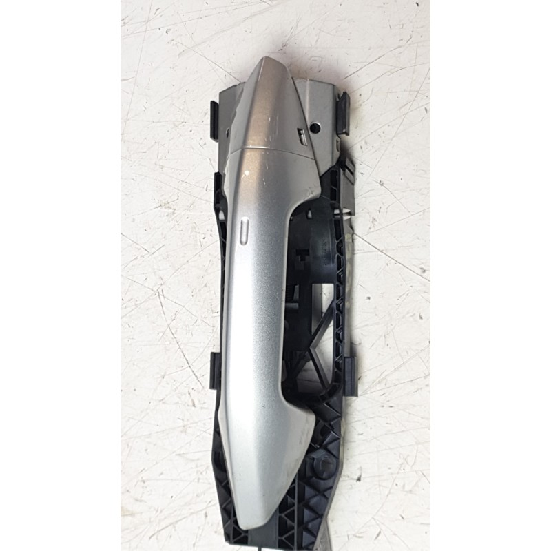 Recambio de maneta exterior delantera izquierda para skoda octavia iv (nx3, nn3, pv3) 2.0 tdi referencia OEM IAM 8Y0837239A  