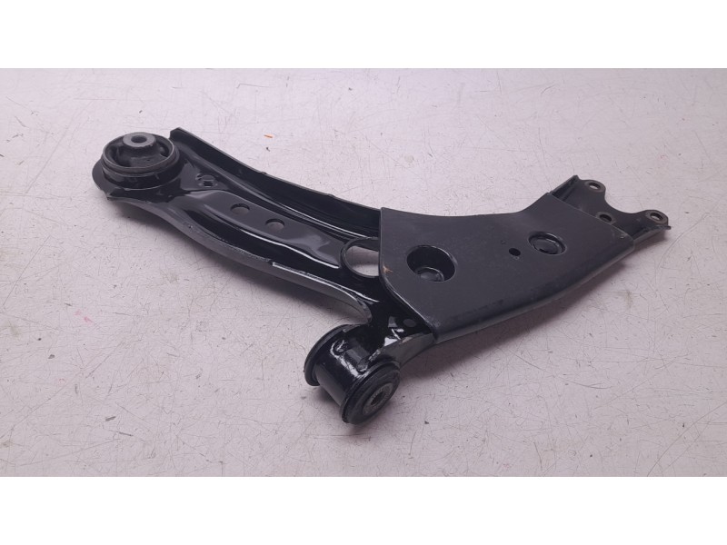 Recambio de brazo suspension inferior delantero derecho para volkswagen t-roc (a11, d11) 2.0 tdi referencia OEM IAM 5WA407152C  