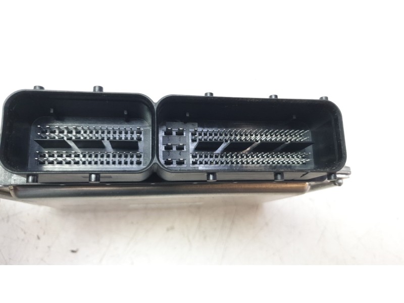 Recambio de centralita motor uce para seat leon (kl1, klg) 1.0 tsi referencia OEM IAM 05C907394B  