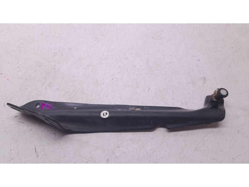 Recambio de soporte / guia puerta corredera para ford transit courier b460 furgoneta/monovolumen 1.5 tdci referencia OEM IAM ET7