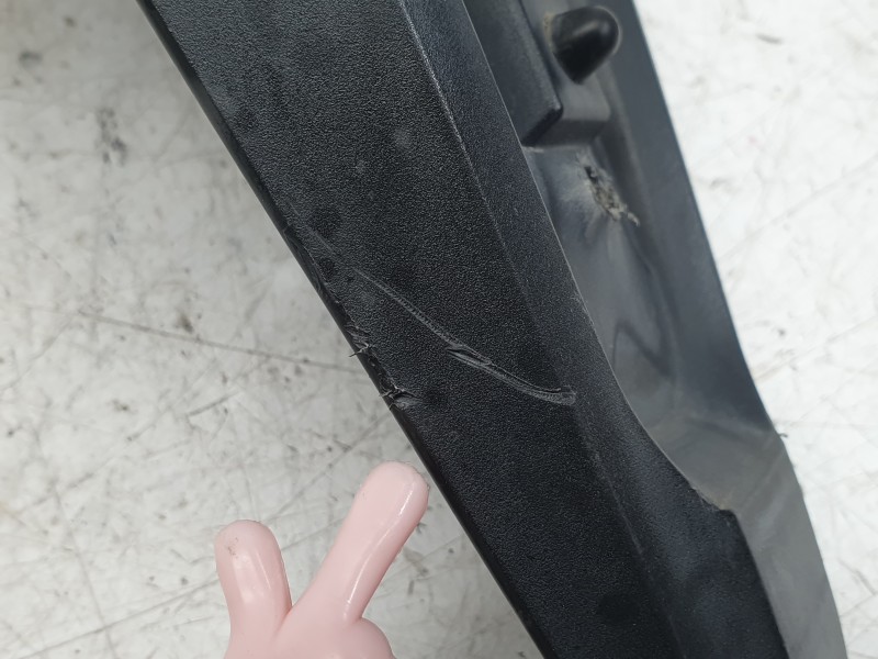 Recambio de portamatriculas para honda africa twin referencia OEM IAM 80110MKSE00  