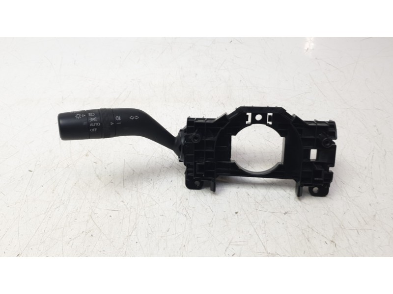 Recambio de mando intermitentes para mazda 3 hatchback (bp) 2.0 skyactiv-g m hybrid referencia OEM IAM BDEL1D  