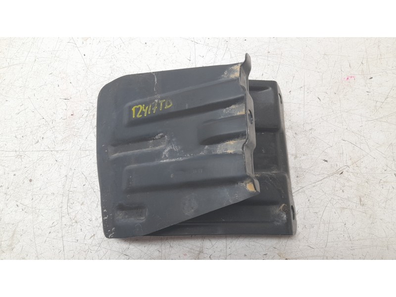 Recambio de refuerzo paragolpes trasero para ford transit courier b460 furgoneta/monovolumen 1.5 tdci referencia OEM IAM ET7617C