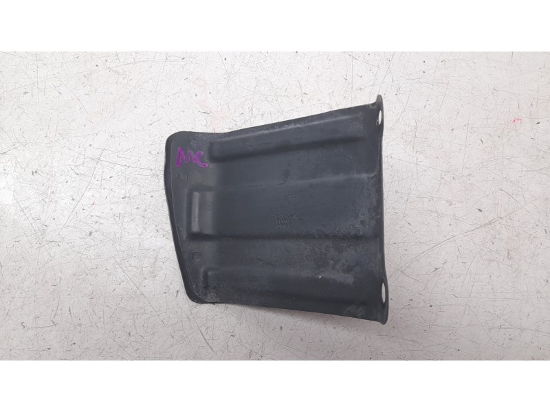 Recambio de refuerzo paragolpes trasero para ford transit courier b460 furgoneta/monovolumen 1.5 tdci referencia OEM IAM ET7617C