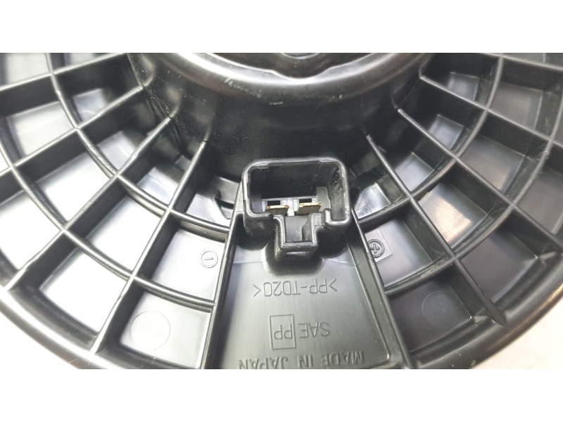 Recambio de ventilador calefaccion para mazda 3 hatchback (bp) 2.0 skyactiv-g m hybrid referencia OEM IAM BDGF61B10  
