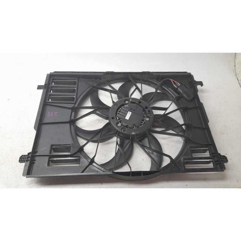 Recambio de electroventilador para mercedes-benz b-klasse (bm 247) b 200 d referencia OEM IAM 2479060100 21305203294 