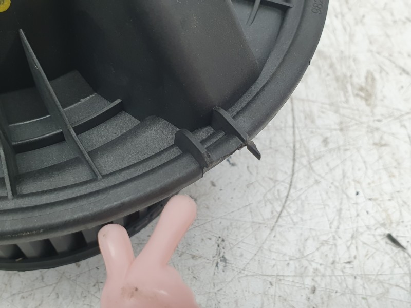 Recambio de ventilador calefaccion para bmw 3 (e90) 320 d referencia OEM IAM 64119227670  EWNBM005/2105310/2145310/2185310/34124