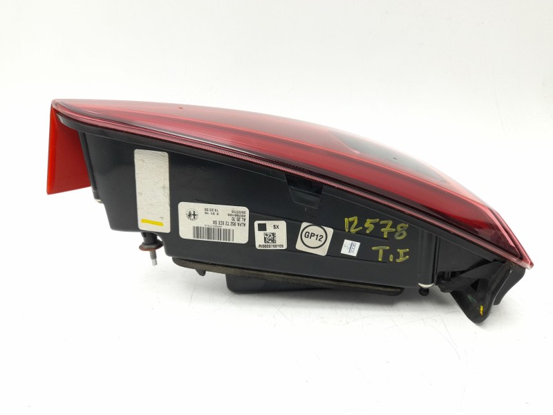 Recambio de piloto trasero izquierdo interior para alfa romeo giulia (952_) 2.2 d (952aem250, 952aea250) referencia OEM IAM 5054