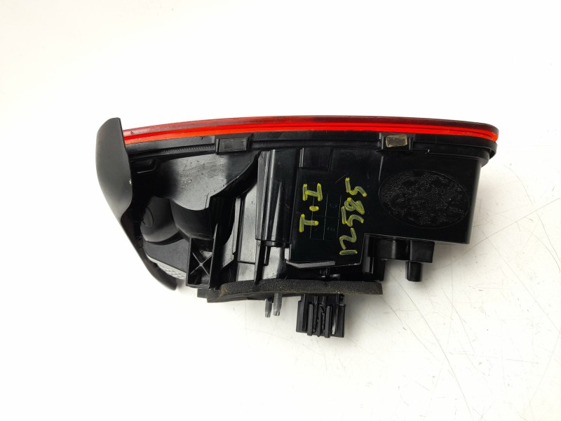 Recambio de piloto trasero izquierdo interior para volkswagen passat b8 (3g2, cb2) 2.0 tdi referencia OEM IAM 3G5945093B  245102