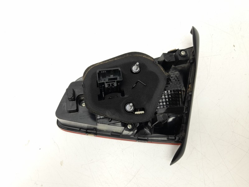 Recambio de piloto trasero izquierdo interior para volkswagen passat b8 (3g2, cb2) 2.0 tdi referencia OEM IAM 3G5945093B  245102