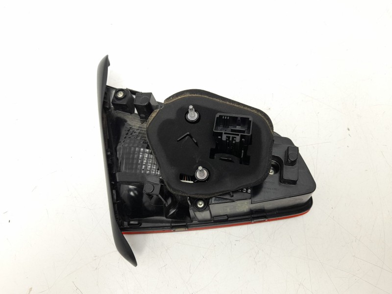 Recambio de piloto trasero derecho interior para volkswagen passat b8 (3g2, cb2) 2.0 tdi referencia OEM IAM 3G5945094C  2451024