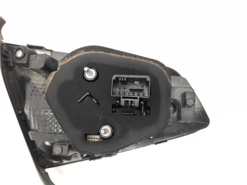 Recambio de piloto trasero derecho interior para volkswagen passat b8 (3g2, cb2) 2.0 tdi referencia OEM IAM 3G5945094C  2451024
