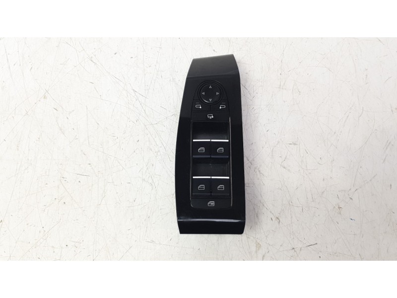 Recambio de mando elevalunas delantero izquierdo para mazda 3 hatchback (bp) 2.0 skyactiv-g m hybrid referencia OEM IAM BDHC6635