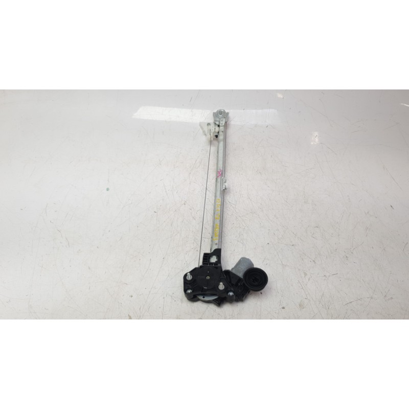 Recambio de elevalunas trasero izquierdo para mazda 3 hatchback (bp) 2.0 skyactiv-g m hybrid referencia OEM IAM BCJH73590A  