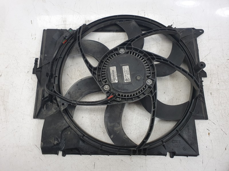 Recambio de electroventilador para bmw 3 (e90) 320 d referencia OEM IAM 17428506668  CCWBM002/47210