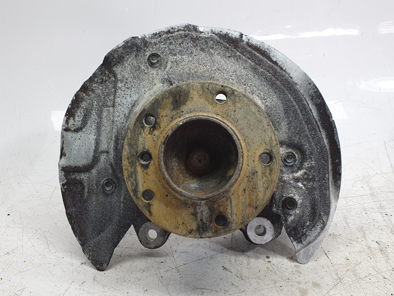 Recambio de mangueta delantera izquierda para bmw 3 (e90) 320 d referencia OEM IAM 31216793923  ZZPBM000