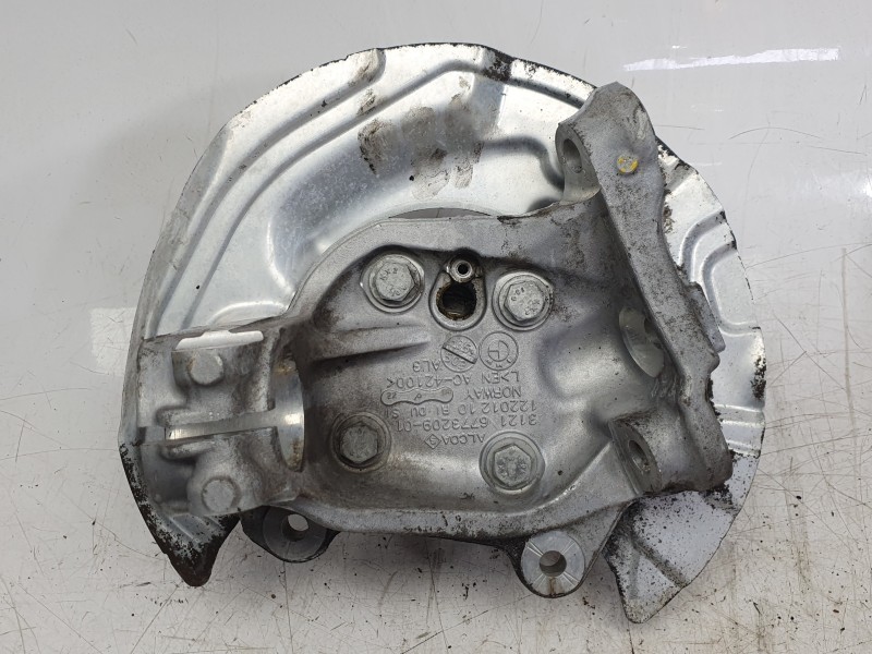 Recambio de mangueta delantera izquierda para bmw 3 (e90) 320 d referencia OEM IAM 31216793923  ZZPBM000