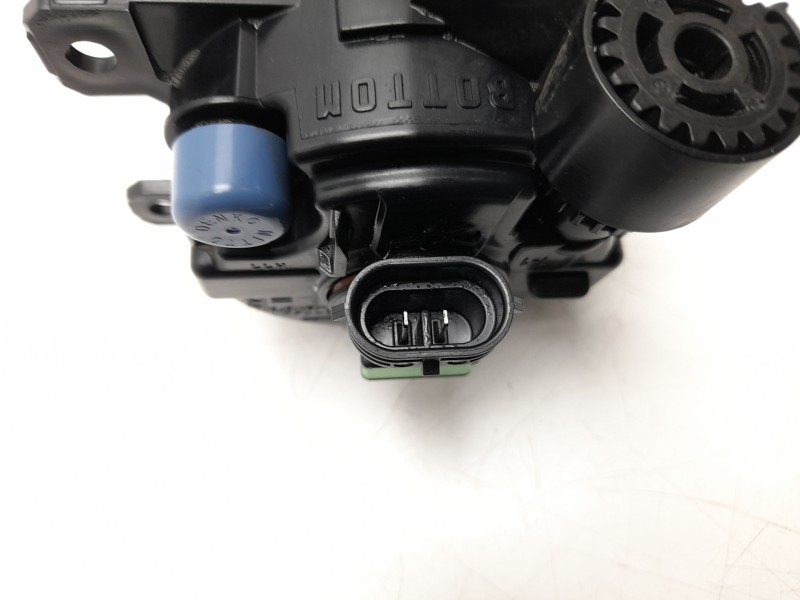 Recambio de faro antiniebla derecho para citroën c4 grand picasso ii (da_, de_) 1.2 thp 130 referencia OEM IAM 9687410080  10107