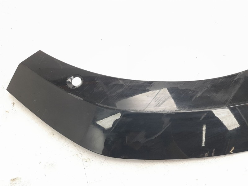 Recambio de aletin delantero derecho para kia ev9 100 gt-line awd referencia OEM IAM 87712DO110AHV  