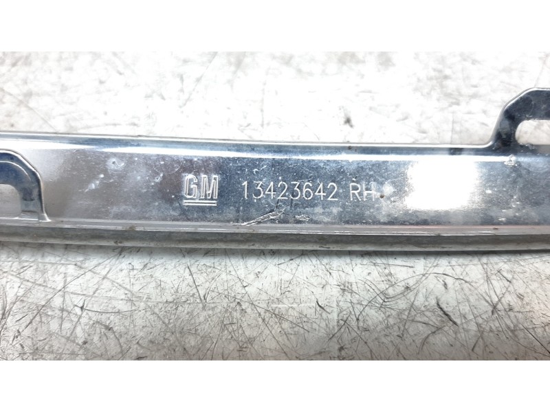 Recambio de moldura para opel astra k lim. 5türig dynamic referencia OEM IAM 13423642 107166322 OP4202203