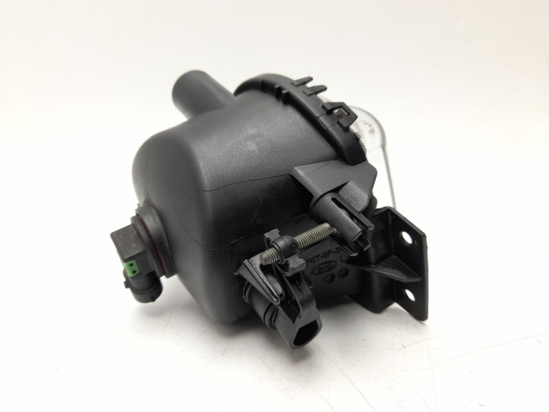 Recambio de faro antiniebla izquierdo para bmw 3 (e90) 320 d referencia OEM IAM 63176948373  10106141006/13200673/2100165/BM0244