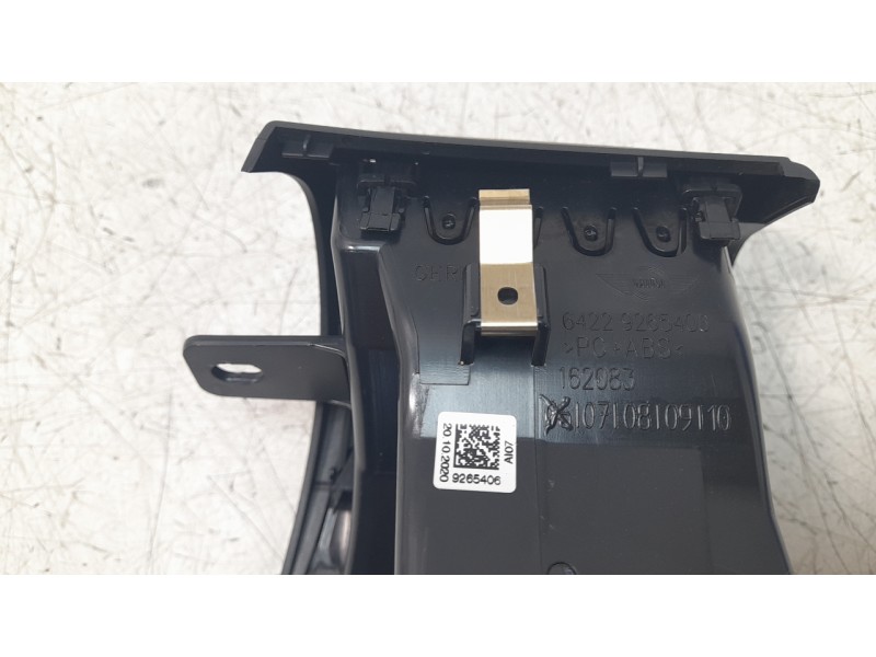 Recambio de rejilla aireadora para mini mini 5-trg. (f55) 1.5 12v referencia OEM IAM 64229265406  