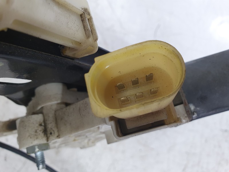 Recambio de elevalunas delantero izquierdo para bmw 3 (e90) 320 d referencia OEM IAM 51337140587  111413/EPSBM033/106061419/BM02