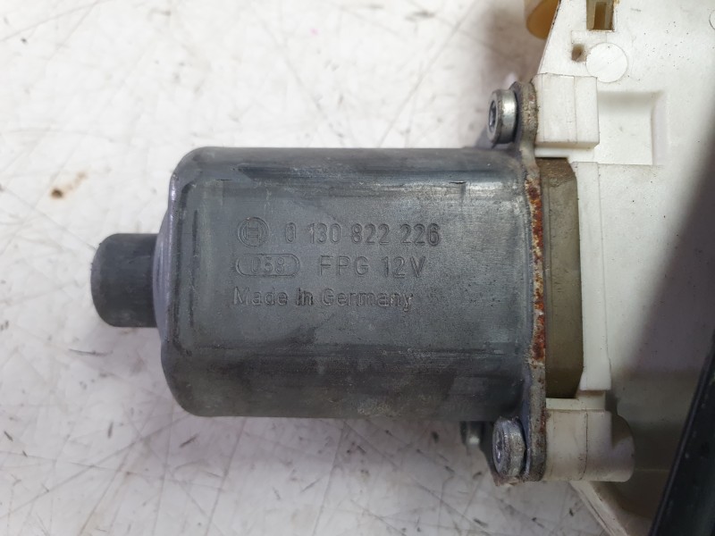 Recambio de elevalunas delantero izquierdo para bmw 3 (e90) 320 d referencia OEM IAM 51337140587  111413/EPSBM033/106061419/BM02