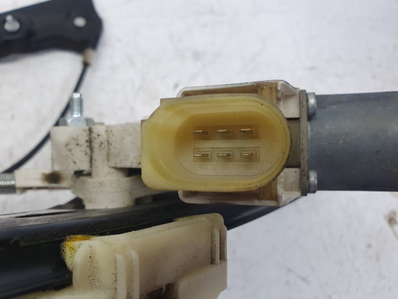 Recambio de elevalunas delantero derecho para bmw 3 (e90) 320 d referencia OEM IAM 51337140588 0130822227 111412/106061418/EPSBM