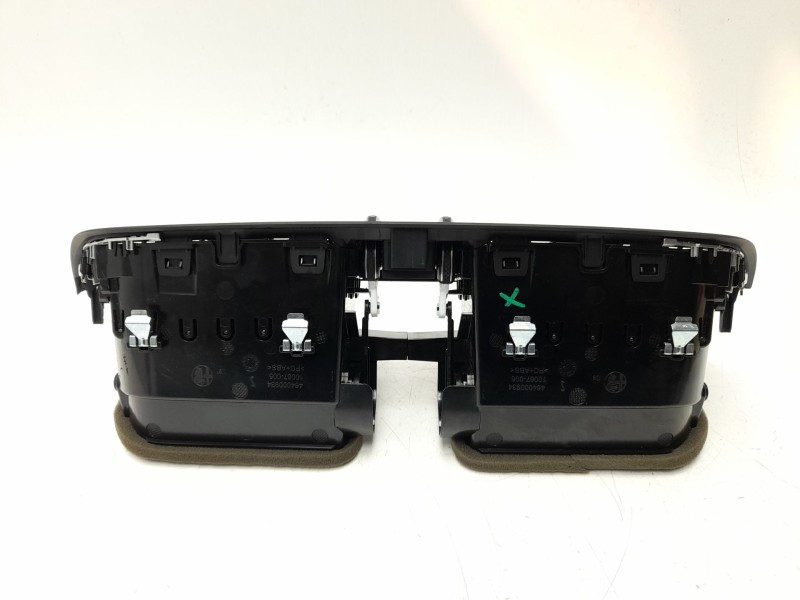 Recambio de aireador central para alfa romeo giulia (952_) 2.2 d (952aem250, 952aea250) referencia OEM IAM 156110178  