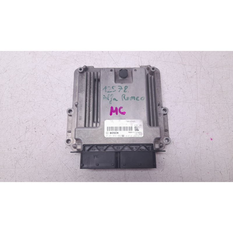 Recambio de centralita motor uce para alfa romeo giulia (952_) 2.2 d (952aem250, 952aea250) referencia OEM IAM 50543485 02810324